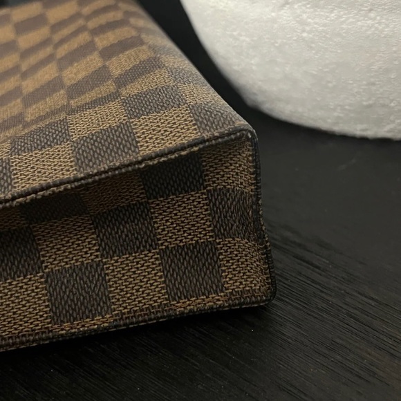 SOLD ❣️ LOUIS VUITTON Damier Ebene Poche Toilette 26 Pouch LV Authentic - Picture 7 of 12